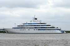 TatianaClausSchaefe48.jpg